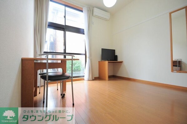 レオパレス西砂川の物件内観写真